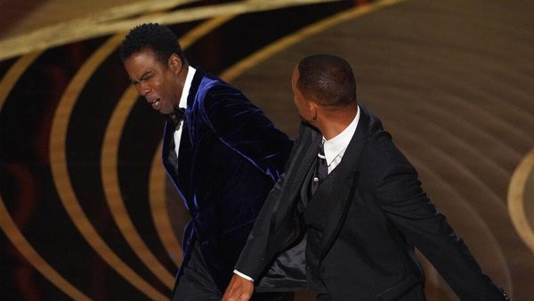 Will Smith Ngamuk Istrinya Jadi Lelucon, Tampar Chris Rock di Panggung Oscar