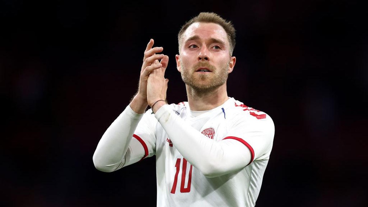 Gelandang Brentford, Christian Eriksen. (Foto: Dean Mouhtaropoulos/Getty Images)