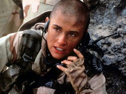 Lihat Lagi GI Jane, Film yang Jadi Lelucon Chris Rock untuk Istri Will Smith