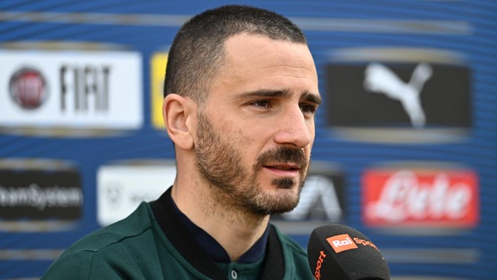 FLORENCE, ITALY - MARCH 28: Leonardo Bonucci of Italy speaks with the media during press conference at Centro Tecnico Federale di Coverciano on March 28, 2022 in Florence, Italy. (Photo by Claudio Villa/Getty Images)