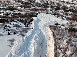 2 Orang Tewas Akibat Longsor Salju di Pegunungan Alpen Prancis