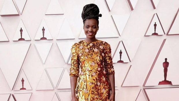 Lupita Nyong'o di Oscar 2022