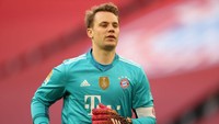 Manuel Neuer sudah berseragam Bayern Munich sejak tahun 2011, ketika itu dibeli dari FC Schalke 04. Neuer yang kini sudha berusia 36 tahun terus jadi pilihan utama Bayern Munich (Getty Images)