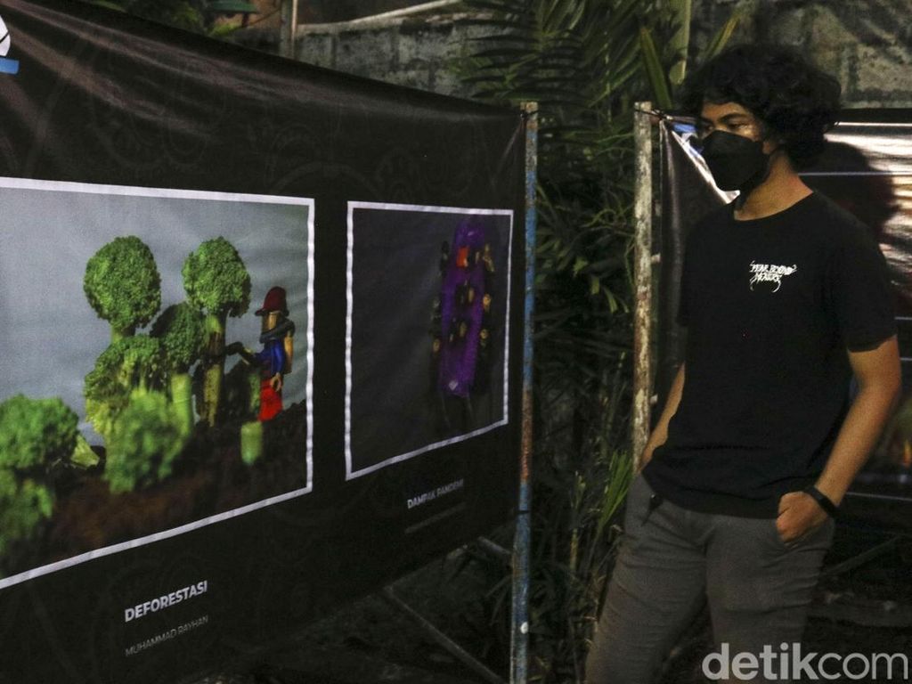Menikmati Pameran Foto Lorong Kisah di Jakarta