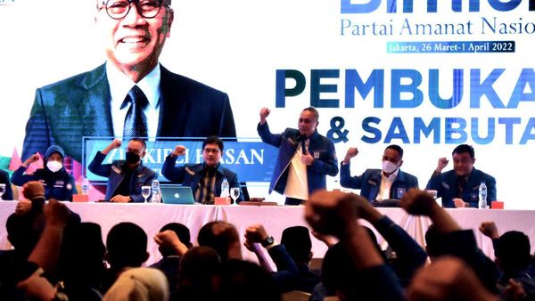 Ketum PAN Beri Motivasi untuk DPRD se-Indonesia