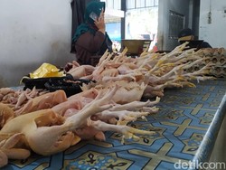 Jelang Ramadhan, Harga Kebutuhan Pokok di Pasar Tasikmalaya Meroket