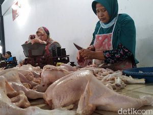 Tradisi Megengan Jelang Ramadan, Penjualan Daging Ayam Naik 50 Persen