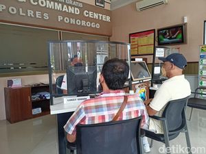 ASN di Ponorogo Diduga Selingkuh Dilaporkan Oleh Suaminya ke Polisi ASN di Ponorogo Diduga Selingkuh Dilaporkan Oleh Suaminya ke Polisi