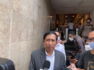 Polda Metro Selidiki Laporan Balik Rektor Ibnu Chaldun Musni Umar Polda Metro Selidiki Laporan Balik Rektor Ibnu Chaldun Musni Umar