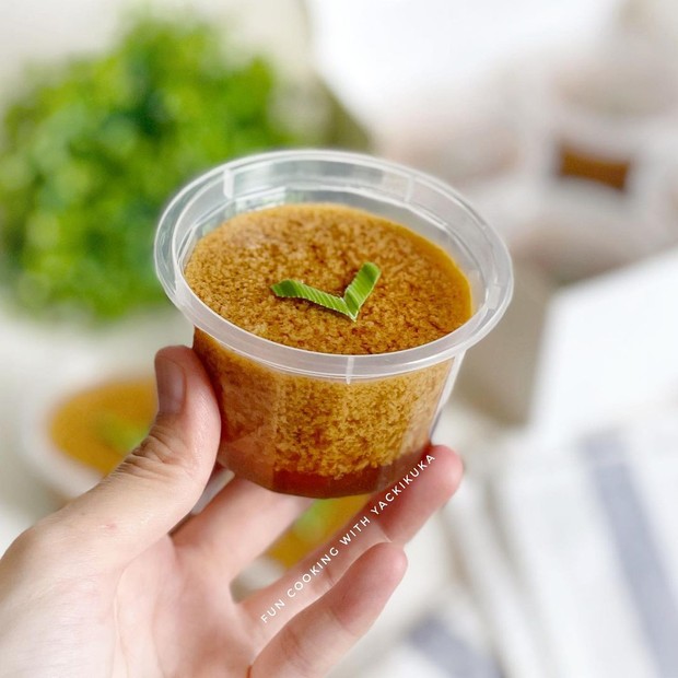 Bahan-bahan yang dibutuhkan untuk membuat pudding lumut gula merah.