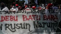 Gegara Polusi Batu Bara, Warga Marunda Geruduk Kantor Gubernur DKI