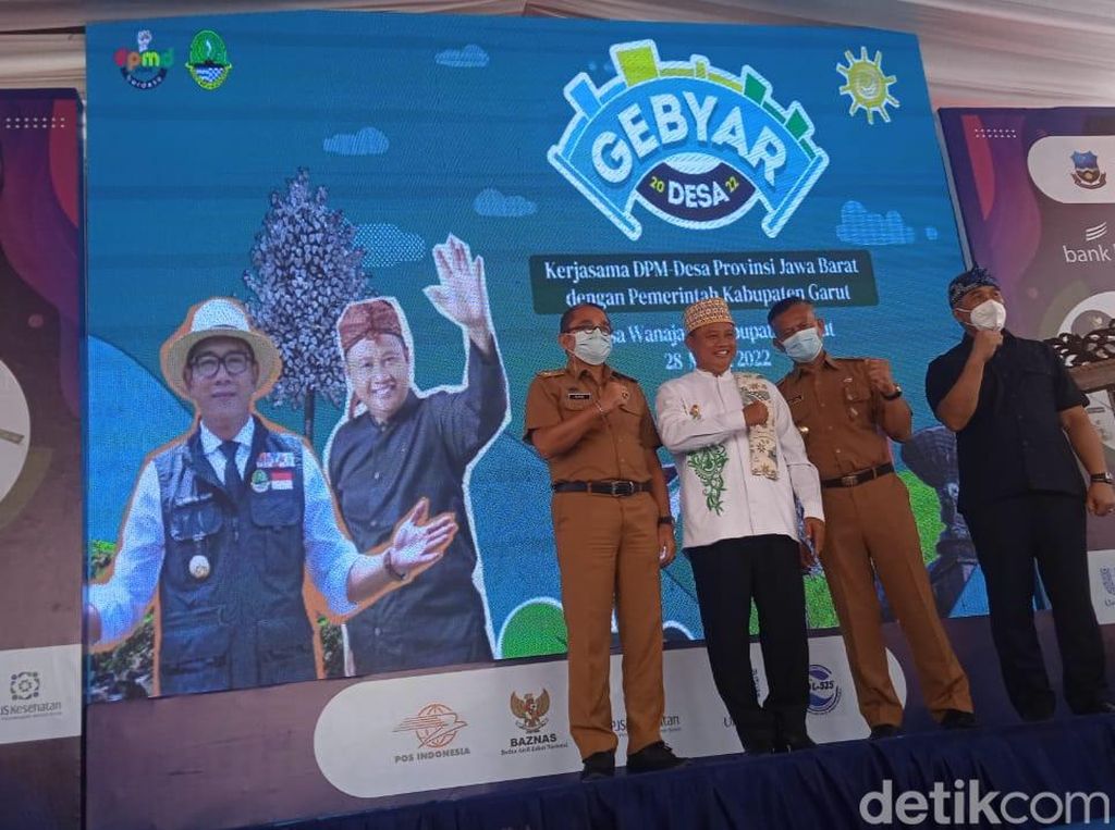Wagub Jabar: Warga Desa Tak Perlu Repot Cari Kerja di Kota Wagub Jabar: Warga Desa Tak Perlu Repot Cari Kerja di Kota
