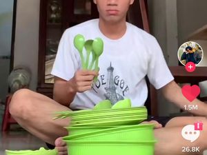 Selalu Makan Pakai Piring Hijau, Ternyata Seluruh Alat Makan Pria Ini Berwarna Hijau