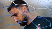 Bisa bangkit secepatnya, Donnarumma? (Getty Images)