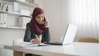 10 Contoh Etos Kerja dalam Islam yang Tercermin di Kehidupan Sehari-hari