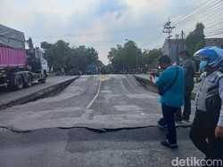 Awas..! Jembatan Balun di Jalan Nasional Lamongan-Babat Ambles