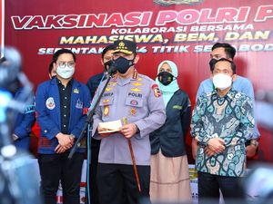 Kapolri Kejar Target Vaksin Booster agar Warga Miliki Kekebalan Jalani Ramadan Kapolri Kejar Target Vaksin Booster agar Warga Miliki Kekebalan Jalani Ramadan