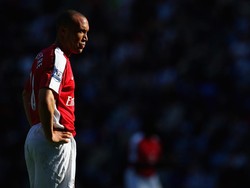 Mikael Silvestre - Main di MU sebanyak 361 laga pada periode 1999-2008, merumput bersama Arsenal dalam 43 pertandingan kurun waktu 2008-2010. Foto: Laurence Griffiths/Getty Images