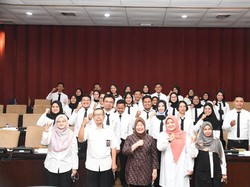 Siti Fauziah: PNS Harus Mampu Menjadi Perekat dan Pemersatu Bangsa