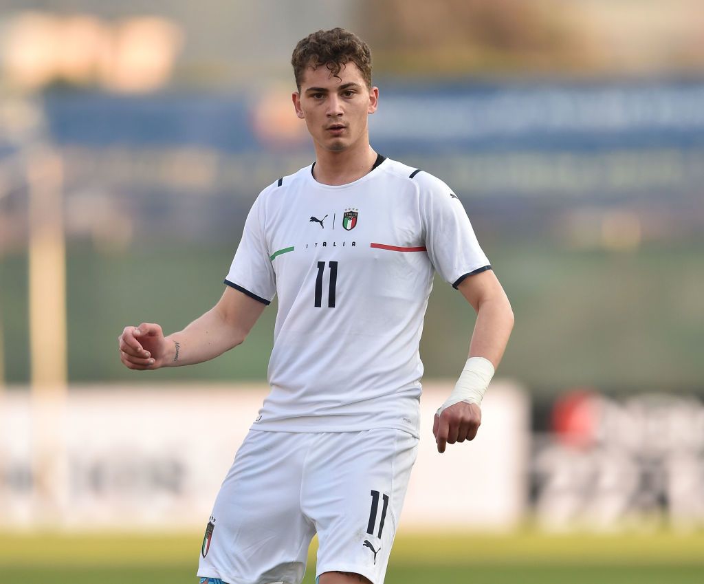 SASSUOLO, ITALY - NOVEMBER 15: Gaetano Pio Oristanio of Italy U20  in action during the match between Italy U20 and Romania U20 at Enzo Ricci Stadium on November 15, 2021 in Sassuolo, Italy. (Photo by Alessandro Sabattini/Getty Images)