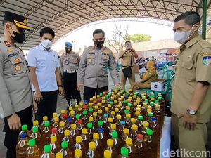 Polres Kediri Gelontor Migor Curah dengan Syarat Vaksin