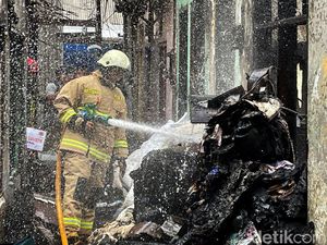 Korban Kebakaran Tambora Jakbar yang Telah Diserahkan ke Keluarga