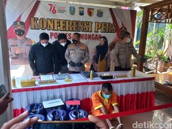 Keterlaluan! Modus Penipuan Minyak Goreng Campur Air di Lamongan 1:29