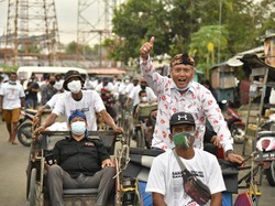 Komunitas Becak di Serang Gelar Senam Sehat-Deklarasi Dukung Ganjar