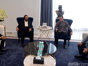 SBY dan AHY Bertemu Surya Paloh Semalam, Bahas Apa?