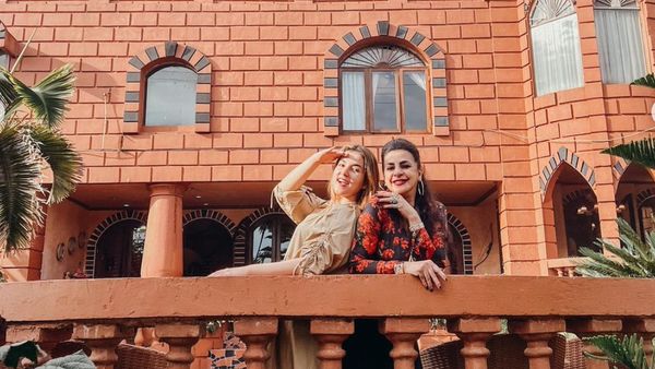 Bak Kastil Kerajaan, Intip 8 Foto Rumah Mewah Ibu Tasya Farasya di Sukabumi