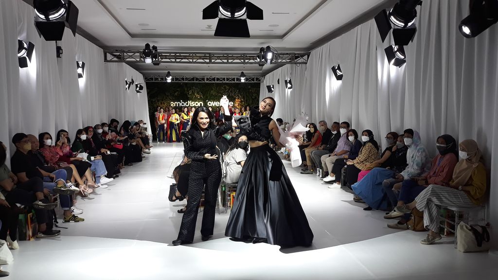 2Madison Avenue Spring/Summer 2022