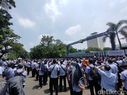 Mengenal Outsourcing serta Kelebihan dan Kekurangannya