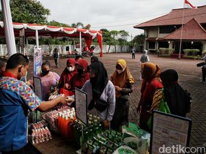 Tumben Bazar Sembako Murah Ini Sepi Peminat, Kenapa Ya?