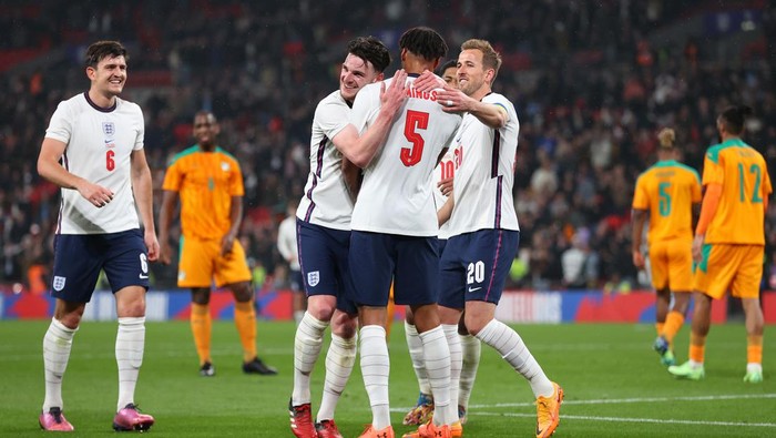 LONDON, ENGLAND - MARCH 29: Tyrone Mings of England celebrates with teammates after scoring their teams third goal during the international friendly match between England and Cote DIvoire at Wembley Stadium on March 29, 2022 in London, England. (Photo by Catherine Ivill/Getty Images)
