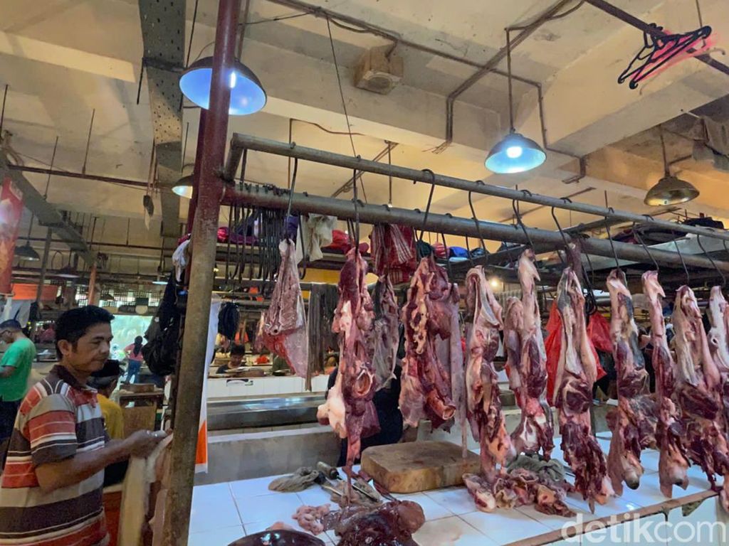 Gilingan! Harga Daging di Pedagang Ternyata Sudah Tembus Rp 180.000