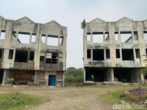 Terpopuler: Kota Mati Ciptaan Orba di Dekat Jakarta Terpopuler: Kota Mati Ciptaan Orba di Dekat Jakarta