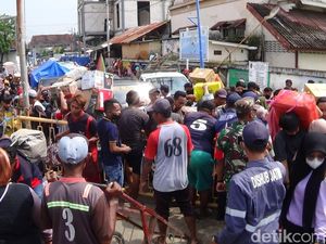 Pelabuhan Kalianget Ramai Pemudik, Warga Harap Ada Tambahan Kapal