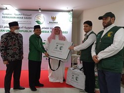 RI Terima 7.432 Paket Sembako Bantuan Ramadan dari Arab Saudi