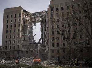 AS Akan Kirim Tank ke Ukraina, Rudal Rusia Hantam 2 Kota Ukraina AS Akan Kirim Tank ke Ukraina, Rudal Rusia Hantam 2 Kota Ukraina