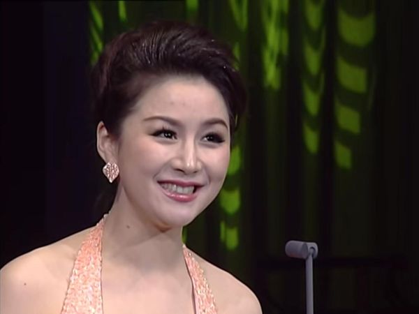 8 Pesona So Un Hyang, Artis Tercantik Korea Utara Jarang Terekspos Dunia