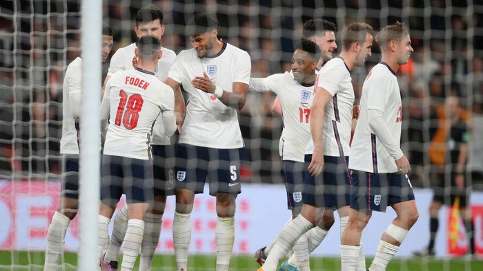 LONDON, ENGLAND - MARCH 29: Tyrone Mings of England celebrates with teammates after scoring their teams third goal during the international friendly match between England and Cote DIvoire at Wembley Stadium on March 29, 2022 in London, England. (Photo by Mike Hewitt/Getty Images)
