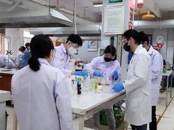 Mahasiswa Unpar Raih 2 Juara di Kompetisi Rancang Pabrik ICHeC 2022