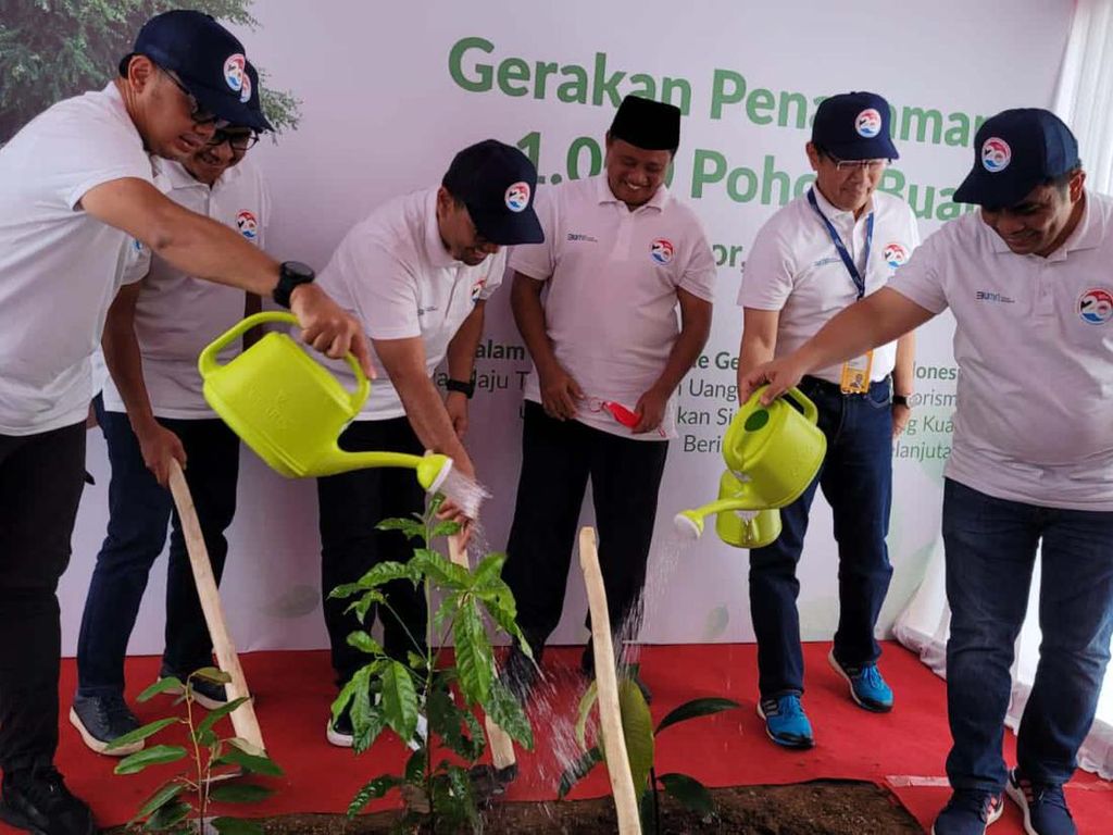1.000 Pohon Akan Ditanam untuk Hijaukan Katulampa Bogor 1.000 Pohon Akan Ditanam untuk Hijaukan Katulampa Bogor