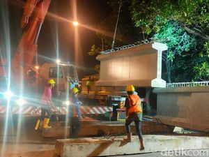 Pemasangan Girder Jembatan Balun Ditarget Tuntas 5 Hari