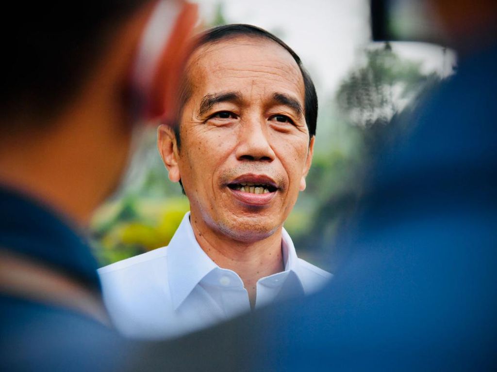 Jokowi Sentil Menteri yang Bungkam soal Naiknya Harga Pertamax
