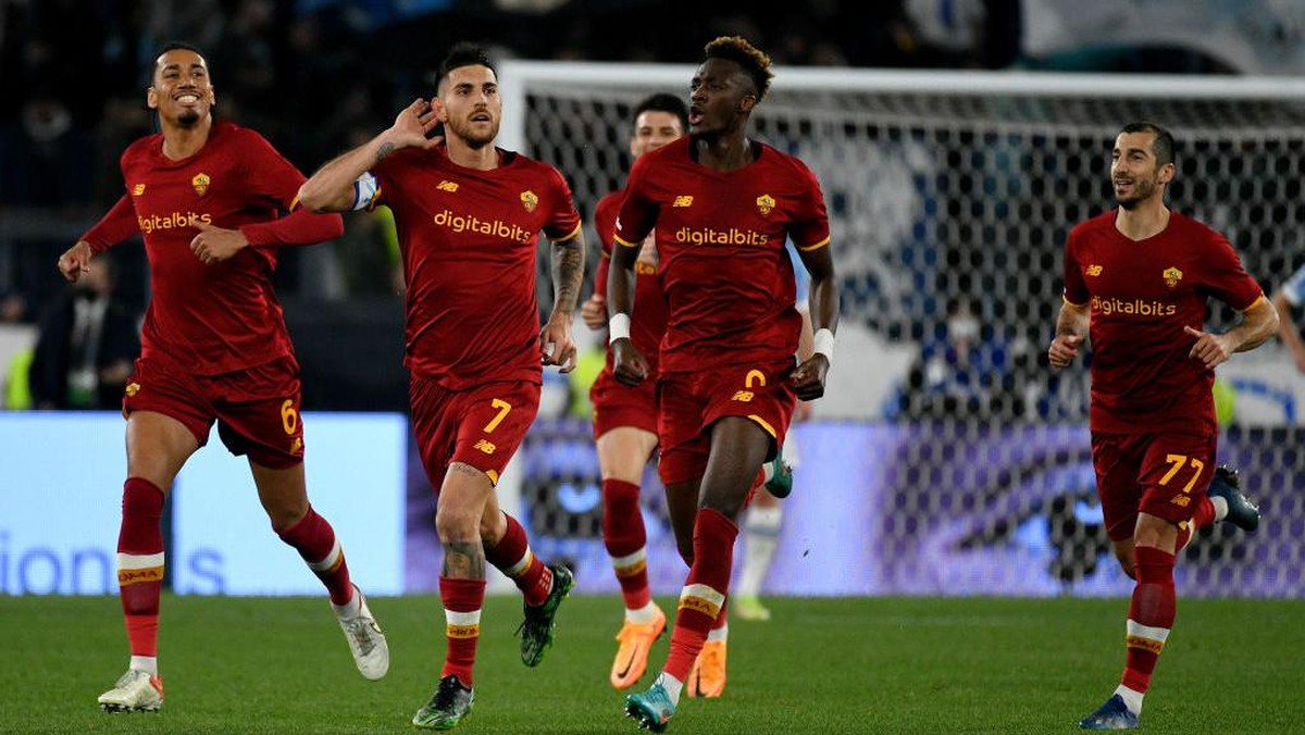 Lorenzo Pellegrini menegaskan AS Roma bakal habis-habisan. (Foto: Getty Images/Marco Rosi - SS Lazio)