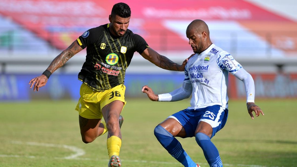 Laga Barito vs Persib. Foto: ANTARA FOTO/FIKRI YUSUF