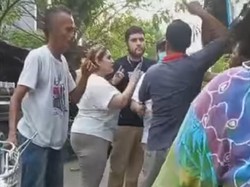 Kesaksian Pedagang Soal Viral Bule Gendam Pedagang Pasar Besar Pasuruan