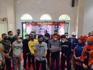 Warga Tanjung Duren Jakbar Ikrar Anti-tawuran Jelang Ramadan Warga Tanjung Duren Jakbar Ikrar Anti-tawuran Jelang Ramadan