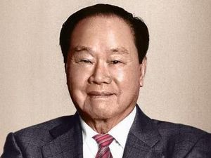 Harta Kekayaan Eka Tjipta Widjaja yang Bikin Anak-anaknya Rebutan Warisan Harta Kekayaan Eka Tjipta Widjaja yang Bikin Anak-anaknya Rebutan Warisan